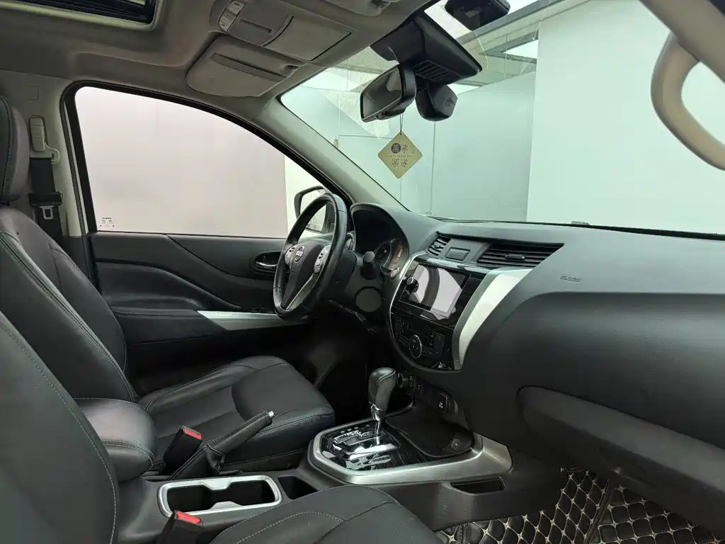 Nissan Terra — миниатюра 16