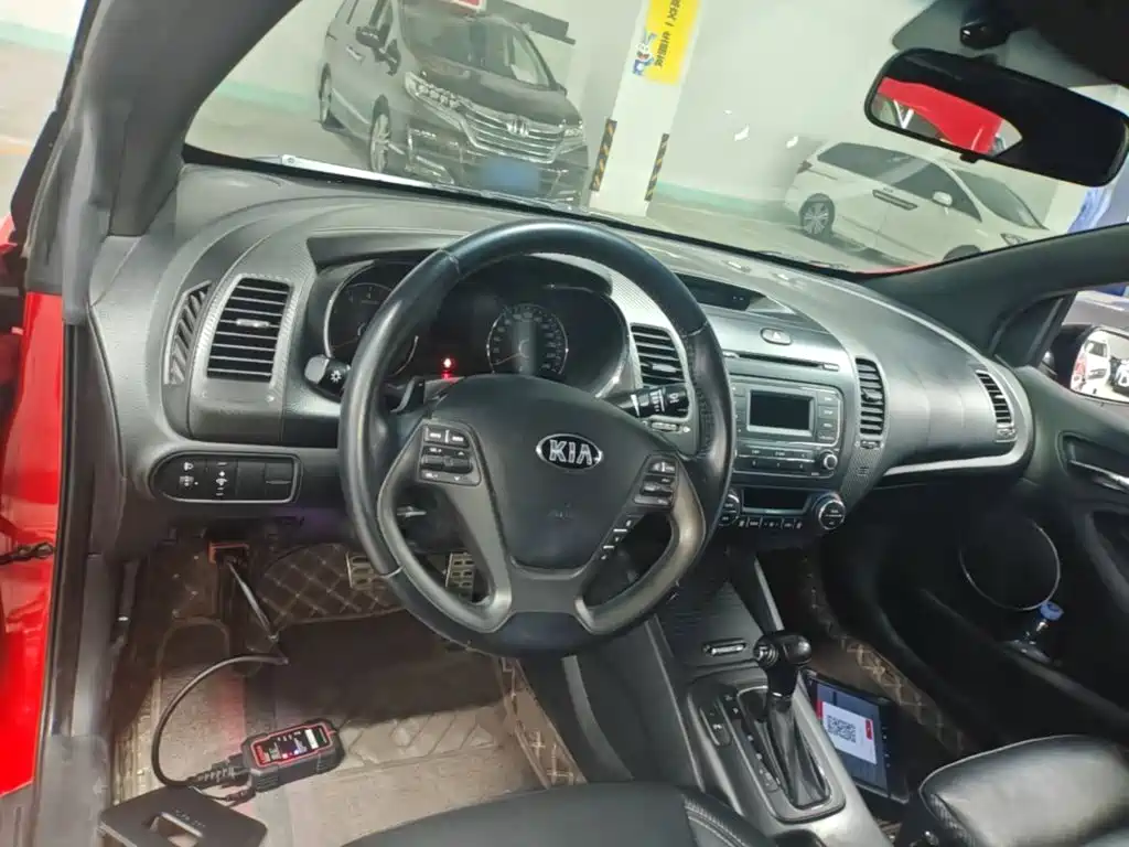 Kia Shuma — миниатюра 10