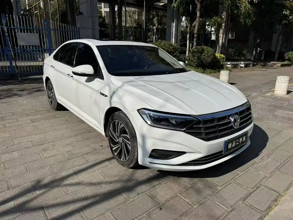 Volkswagen Sagitar — миниатюра 3