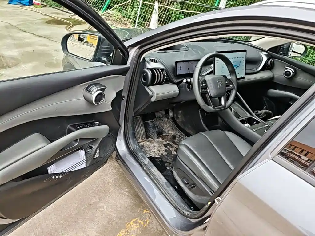 BYD Yuan Plus — миниатюра 16