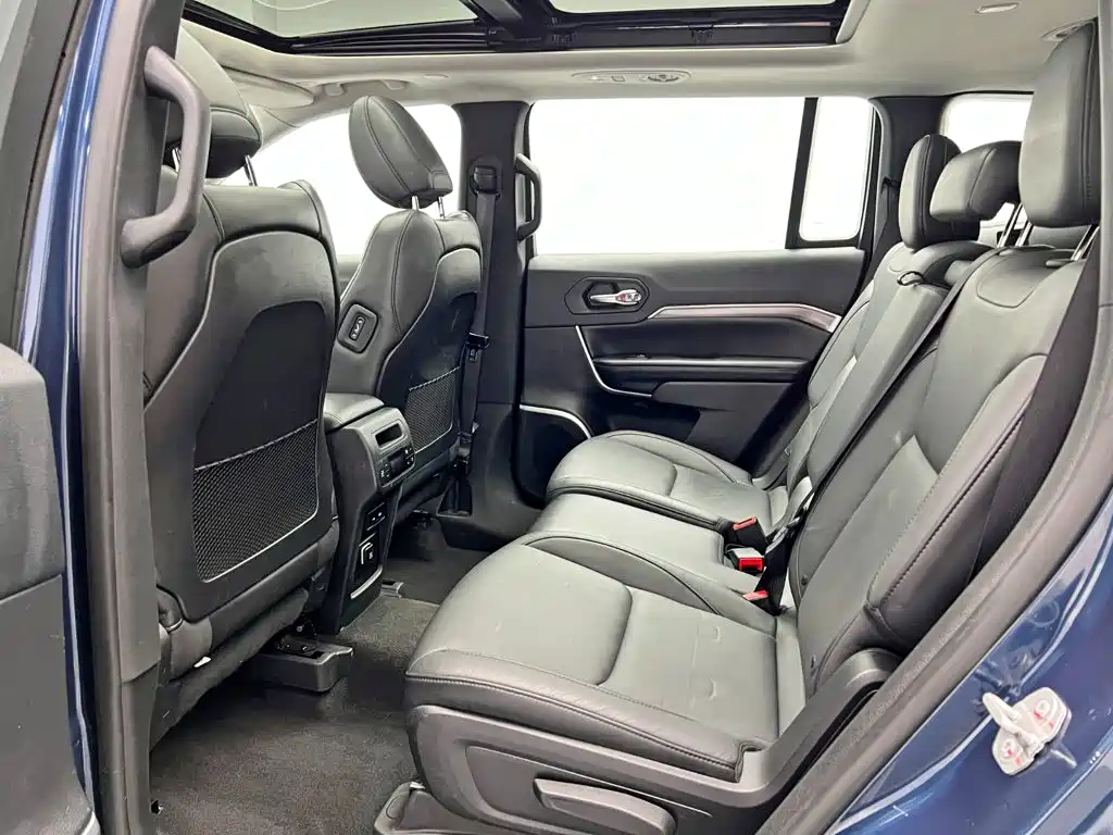Jeep Grand Commander — миниатюра 19