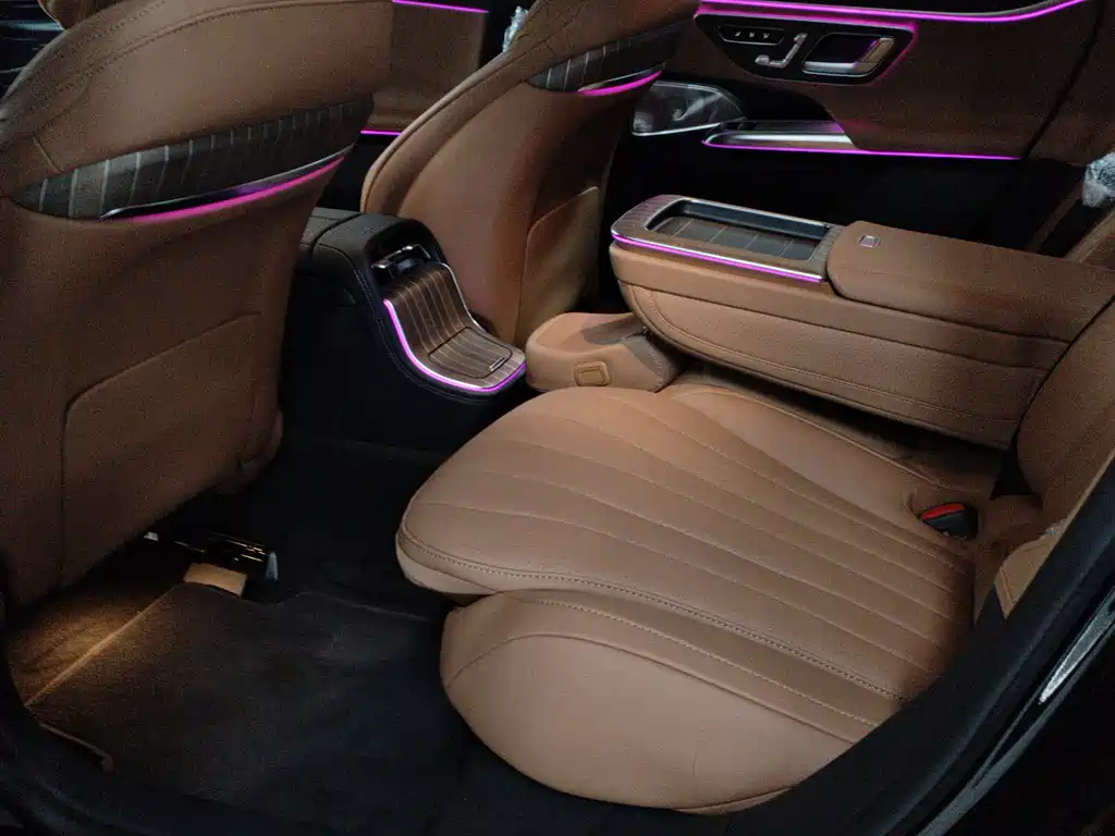 Mercedes-Benz E-Class E 2026 E 300 L Luxury