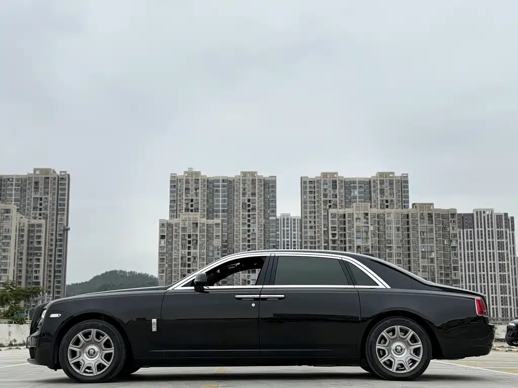 Rolls-Royce Ghost — миниатюра 14