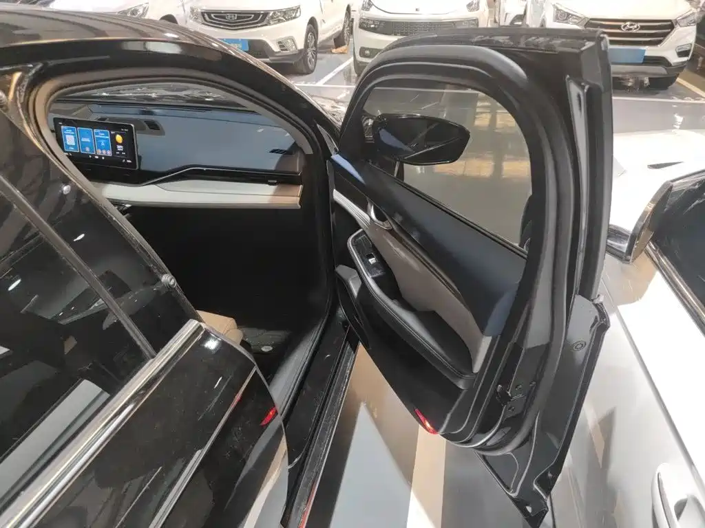 Geely Xingrui — миниатюра 20