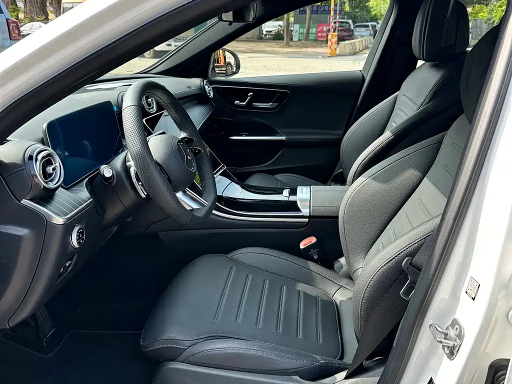 Mercedes-Benz C-Class C 2025 C 260 L Sport