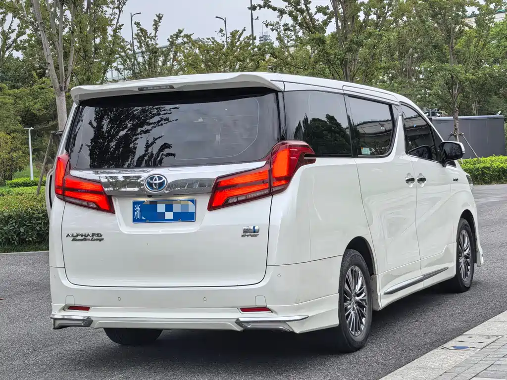 Toyota Alphard 2021 2.5L Premium