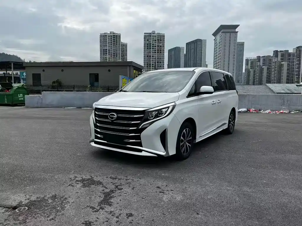 GAC TRUMPCHI M8