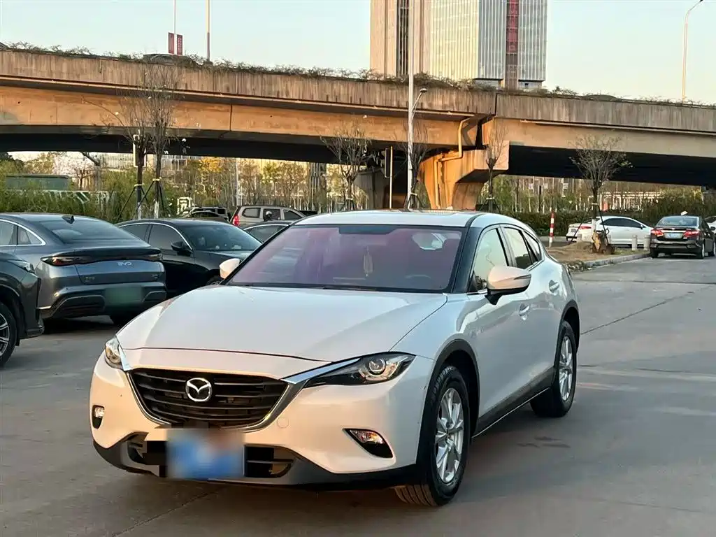 Купить Mazda CX-4