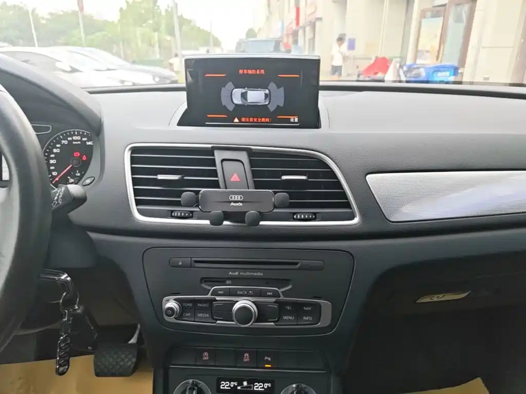 Audi Q3 — миниатюра 13