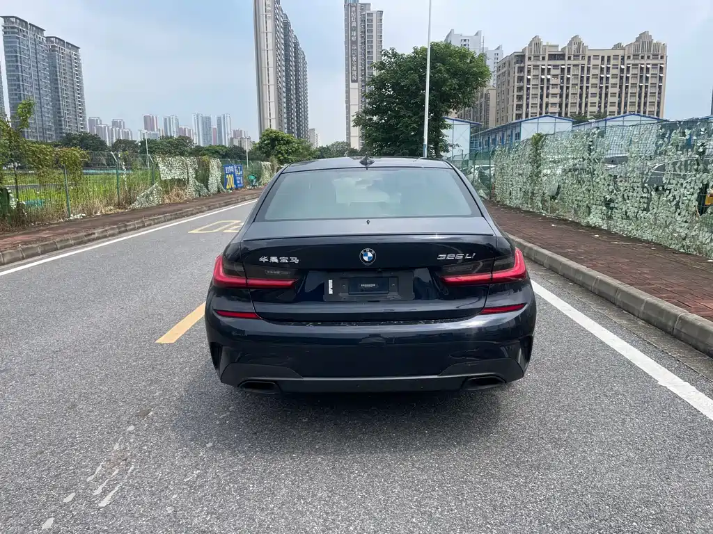 BMW 3 Series — миниатюра 4