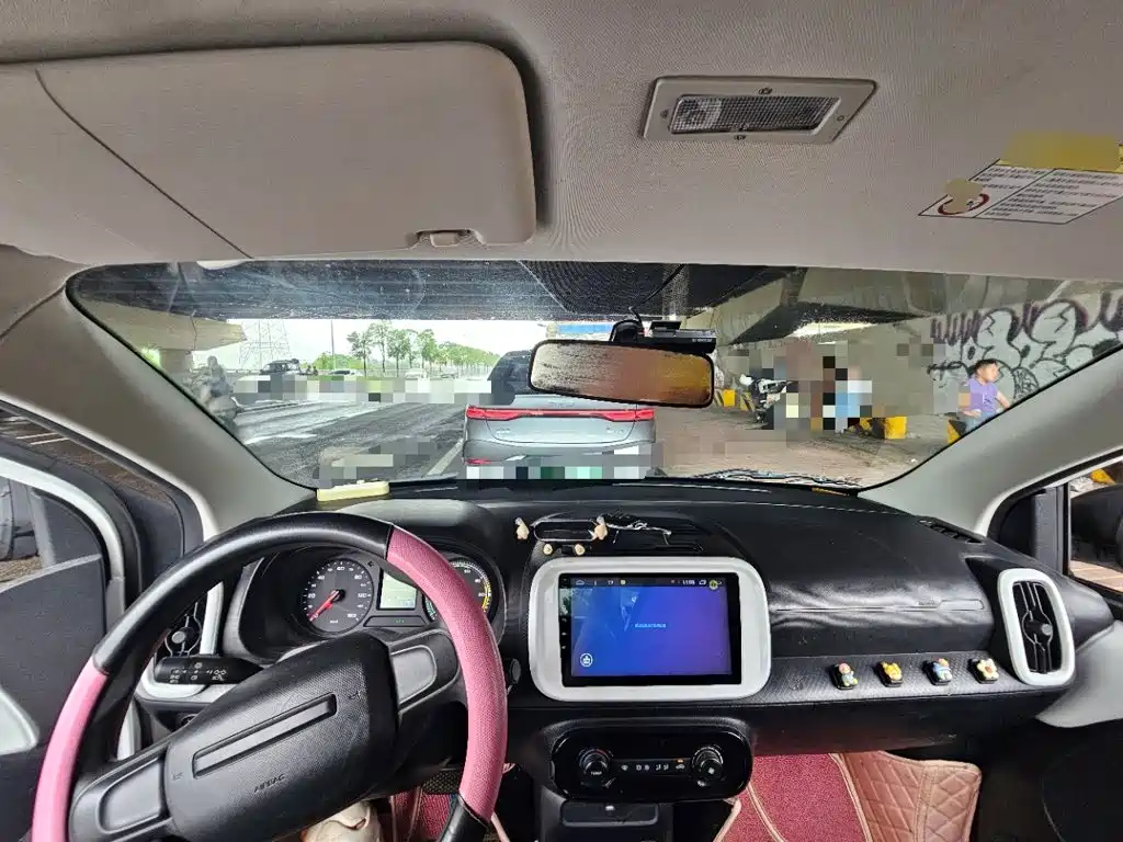 Roewe Clever — миниатюра 5
