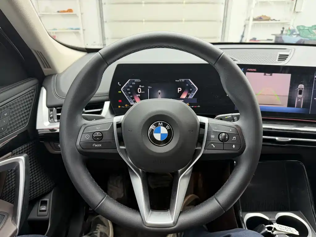 BMW X1 - фото 13