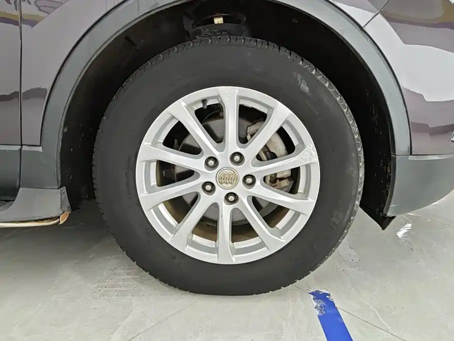 Buick Envision Plus — миниатюра 6