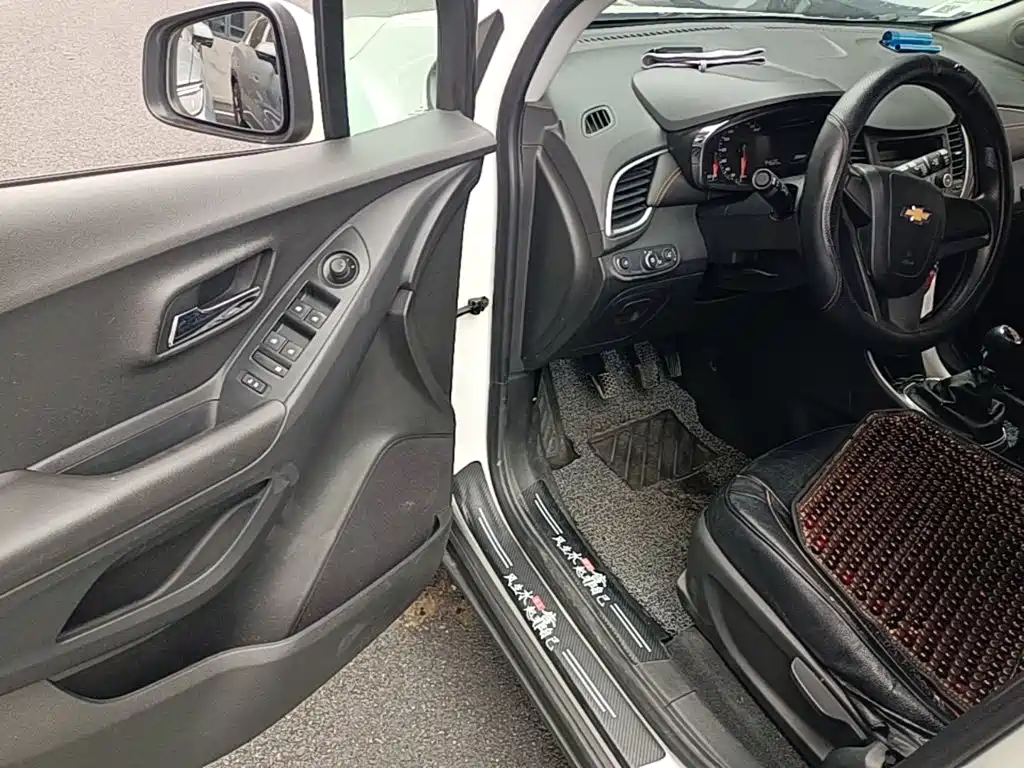 Chevrolet Trax — миниатюра 21