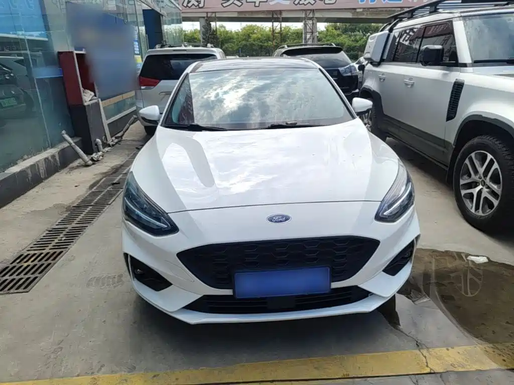 Ford Focus — миниатюра 3
