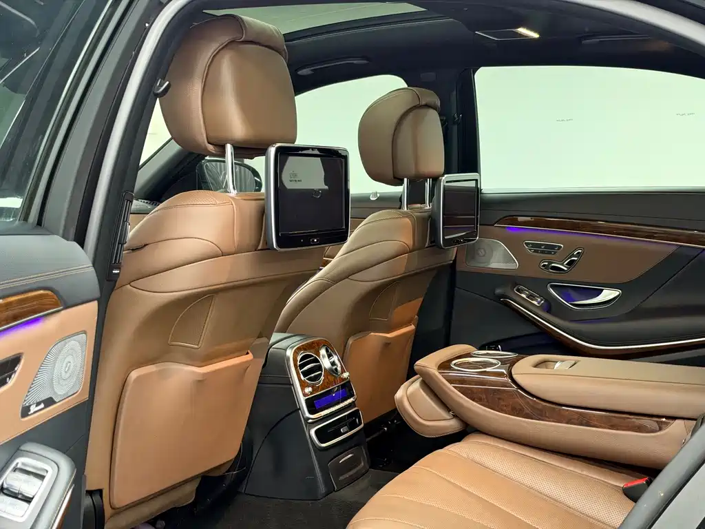 Mercedes-Benz S-Class — миниатюра 16