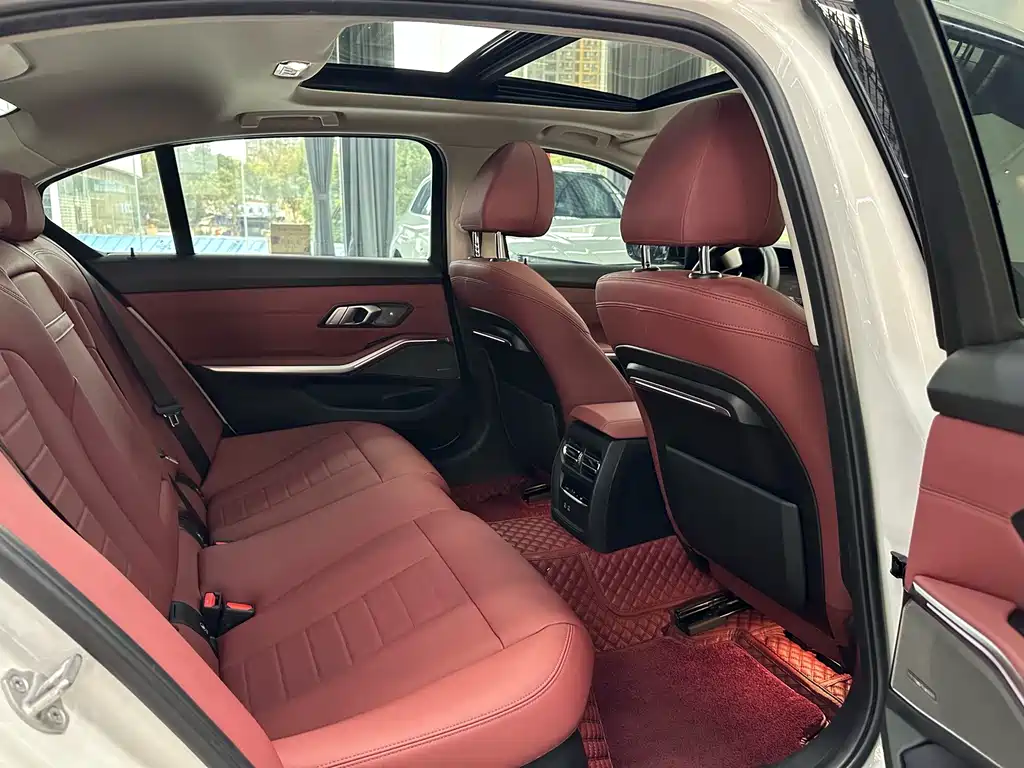BMW 3 Series — миниатюра 29