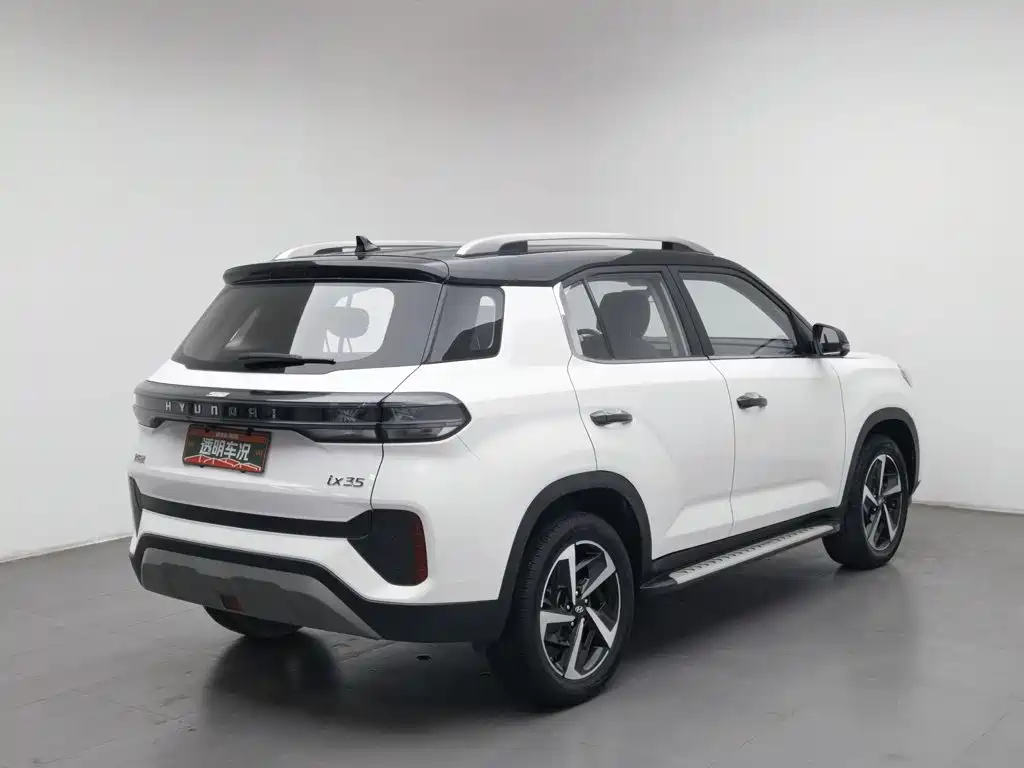 Hyundai ix35 — миниатюра 2