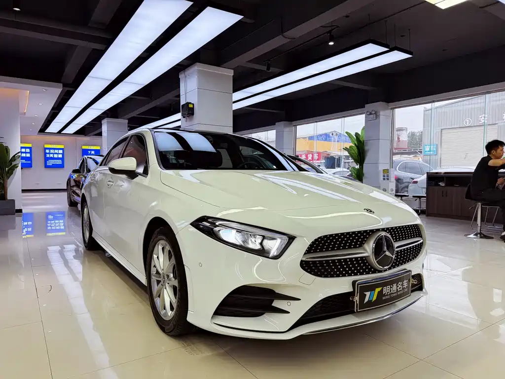 Mercedes-Benz A-Class — миниатюра 3