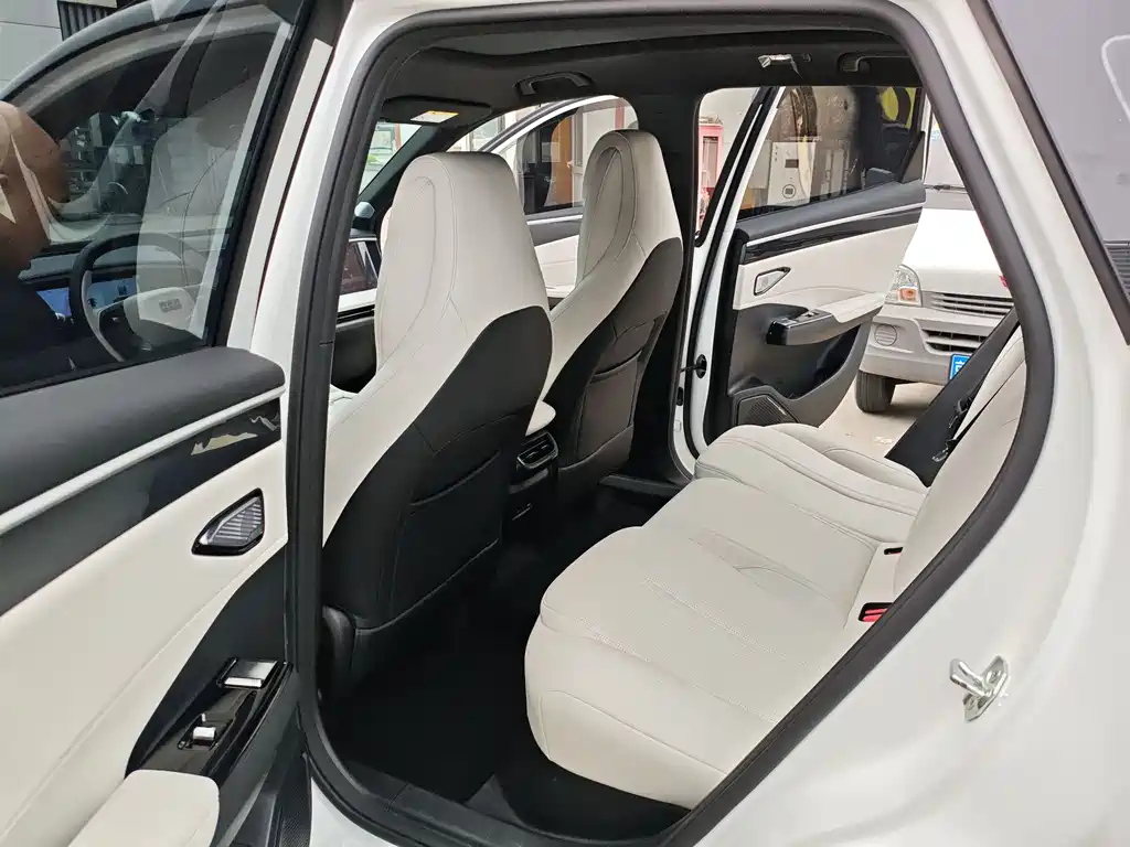Geely Galaxy Galaxy L7 L7 2023 1.5T 115km