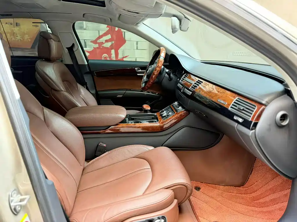 Audi A8 — миниатюра 4