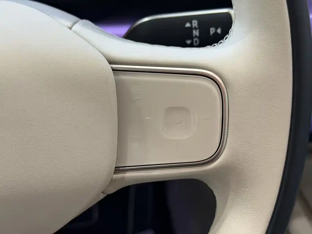 NIO ES8 — миниатюра 12