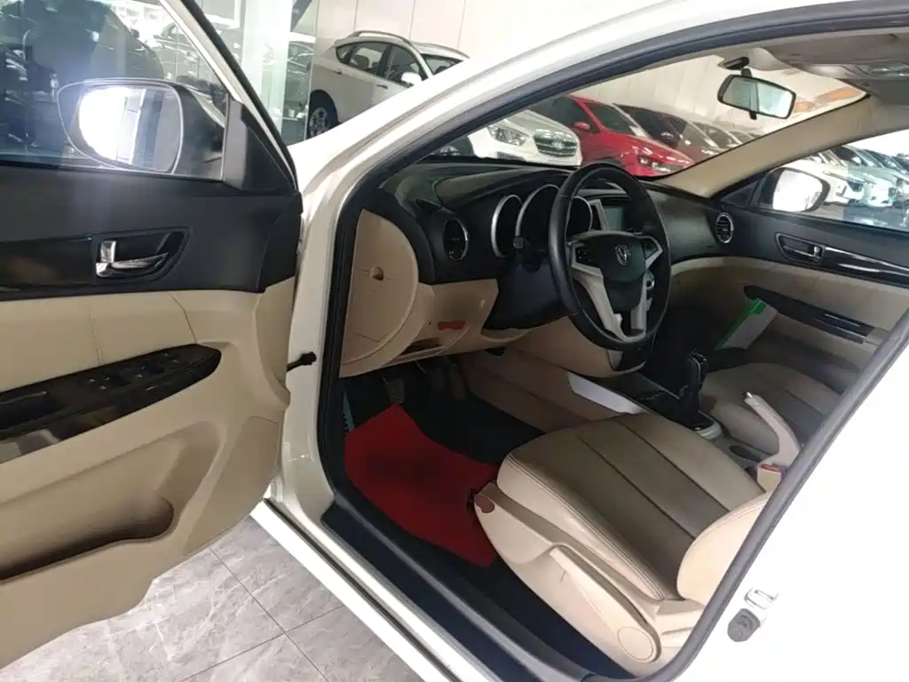Changan Eado — миниатюра 16