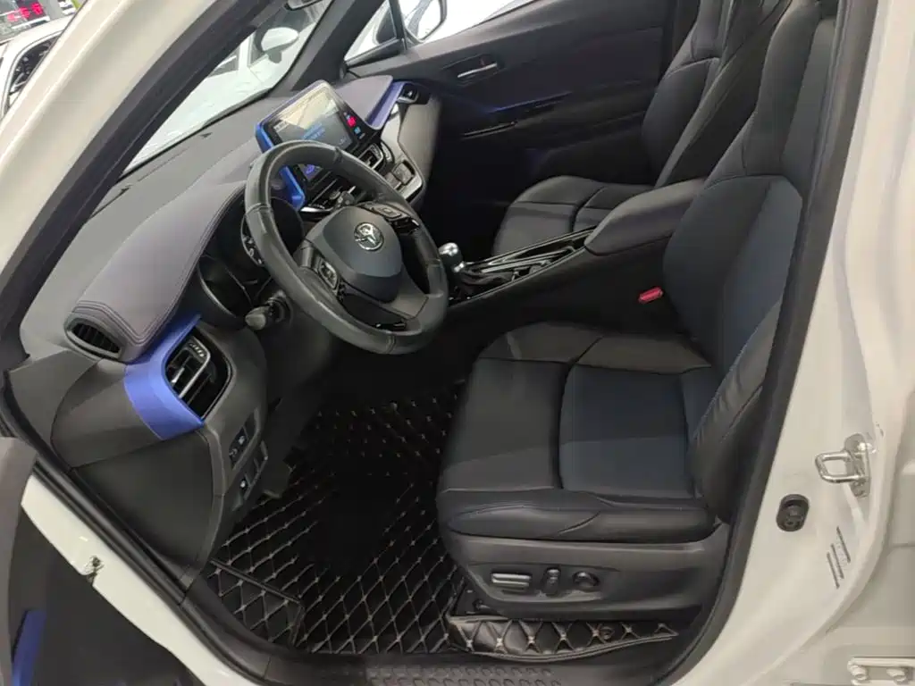 Toyota C-HR — миниатюра 15