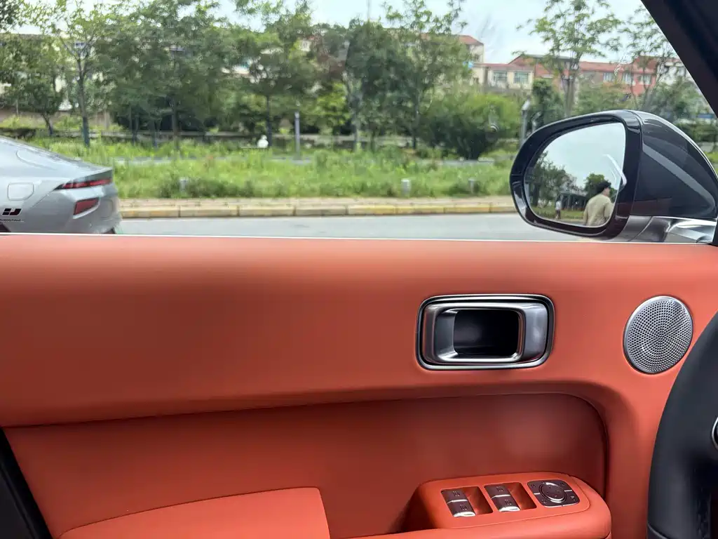 Li Auto Li L7 — миниатюра 12
