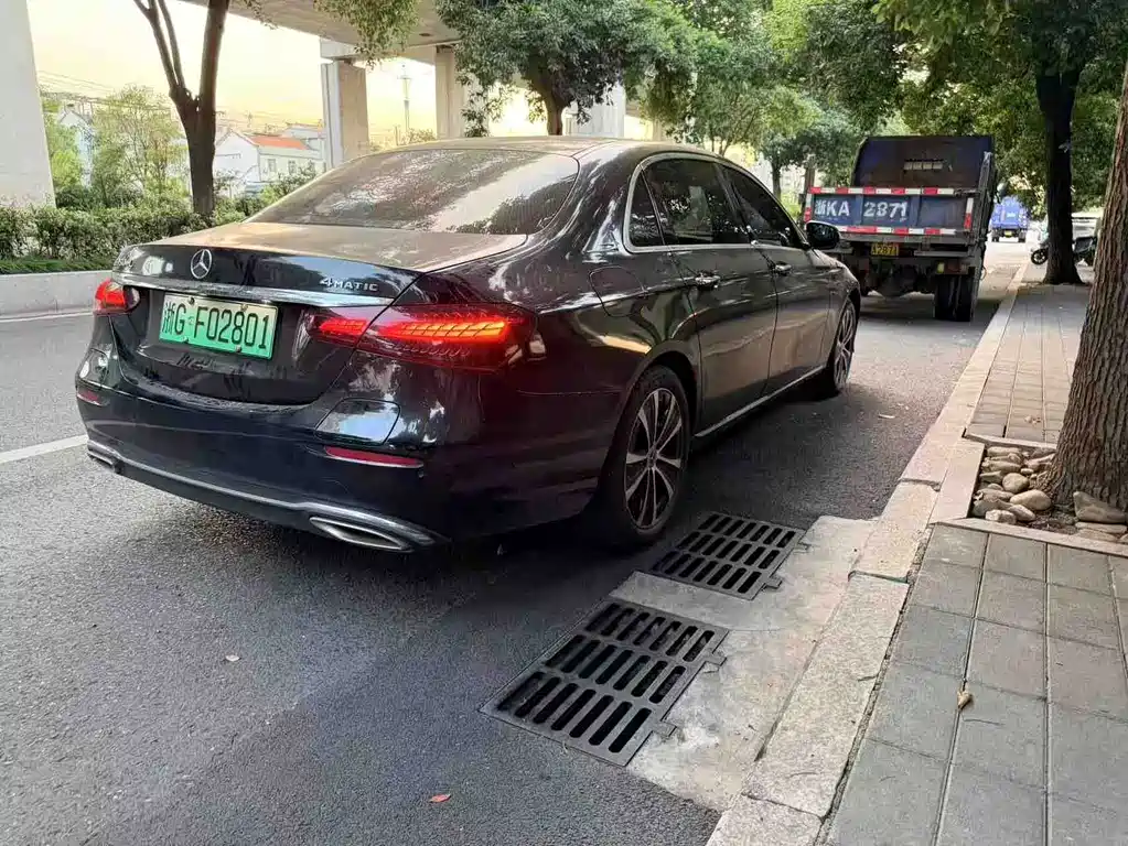 Mercedes-Benz E-Class New Energy — миниатюра 8