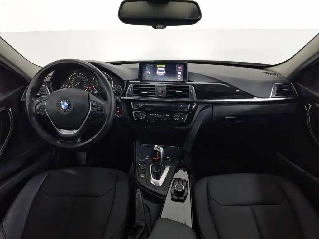 BMW 3 Series — миниатюра 5