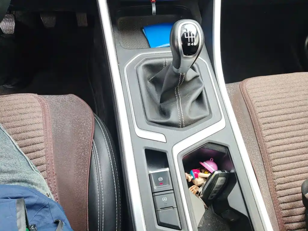 Geely Vision X6 — миниатюра 7