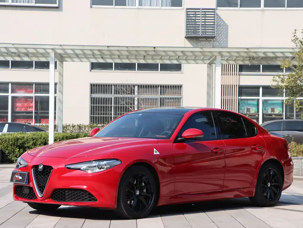 ALFA ROMEO GIULIA