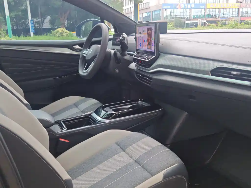 Volkswagen ID.4 Crozz — миниатюра 13