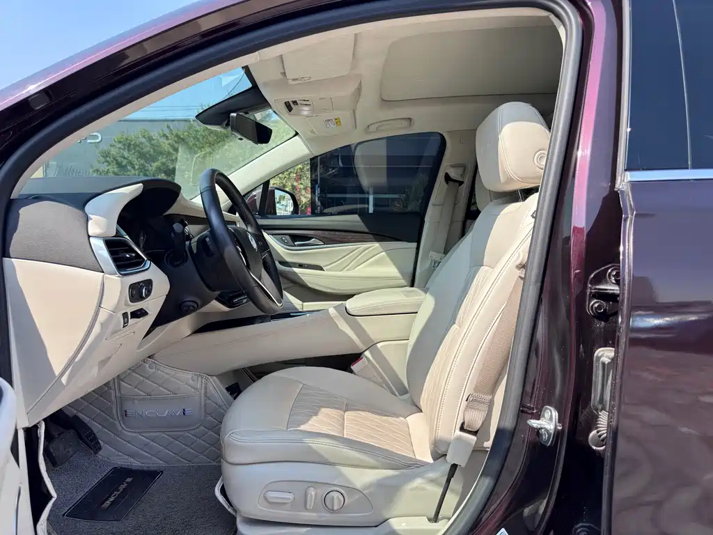Buick Enclave — миниатюра 7