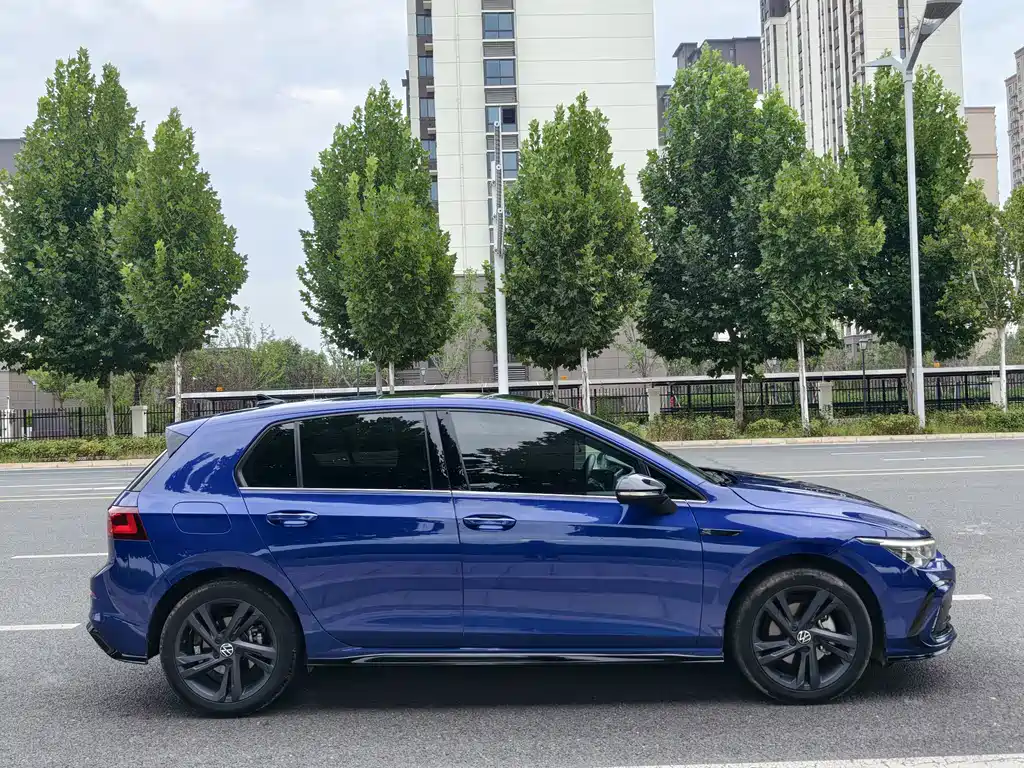 Volkswagen Golf — миниатюра 9