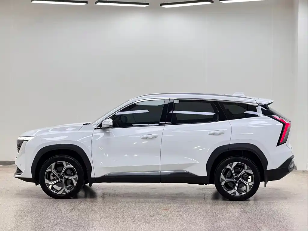 Geely Boyue L — миниатюра 28