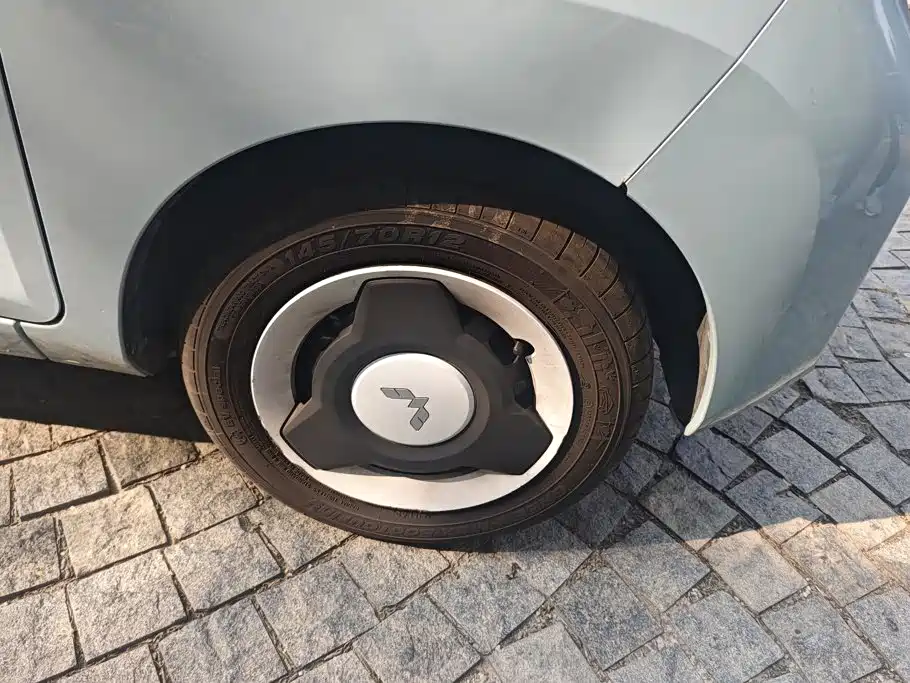 Wuling MINIEV — миниатюра 6