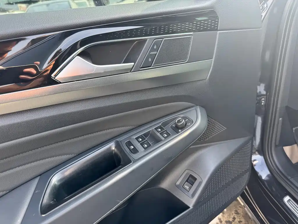 Volkswagen Passat — миниатюра 4