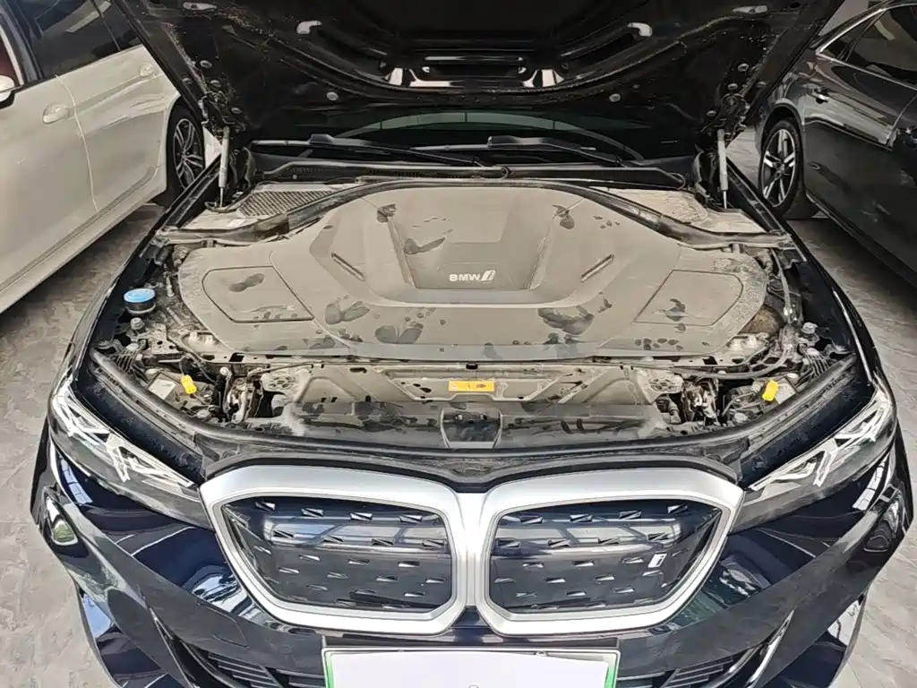 BMW i3 — миниатюра 16