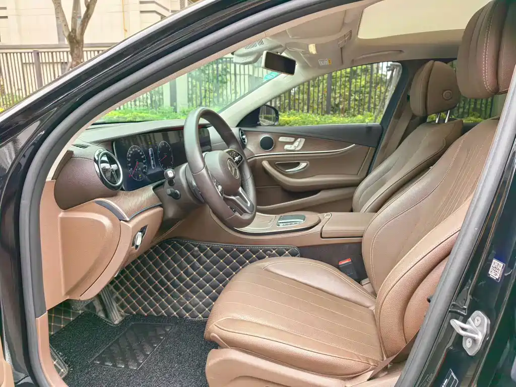 Mercedes-Benz E-Class E 2020 E 300 L Fashion