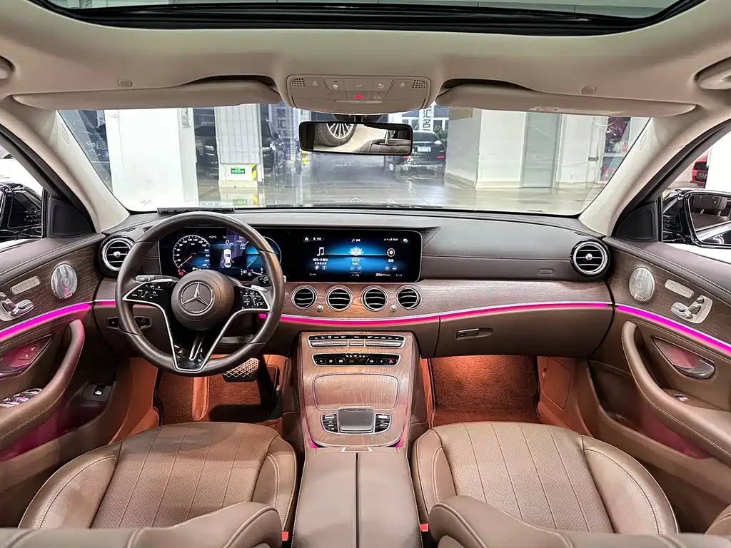 MERCEDES-BENZ E CLASS