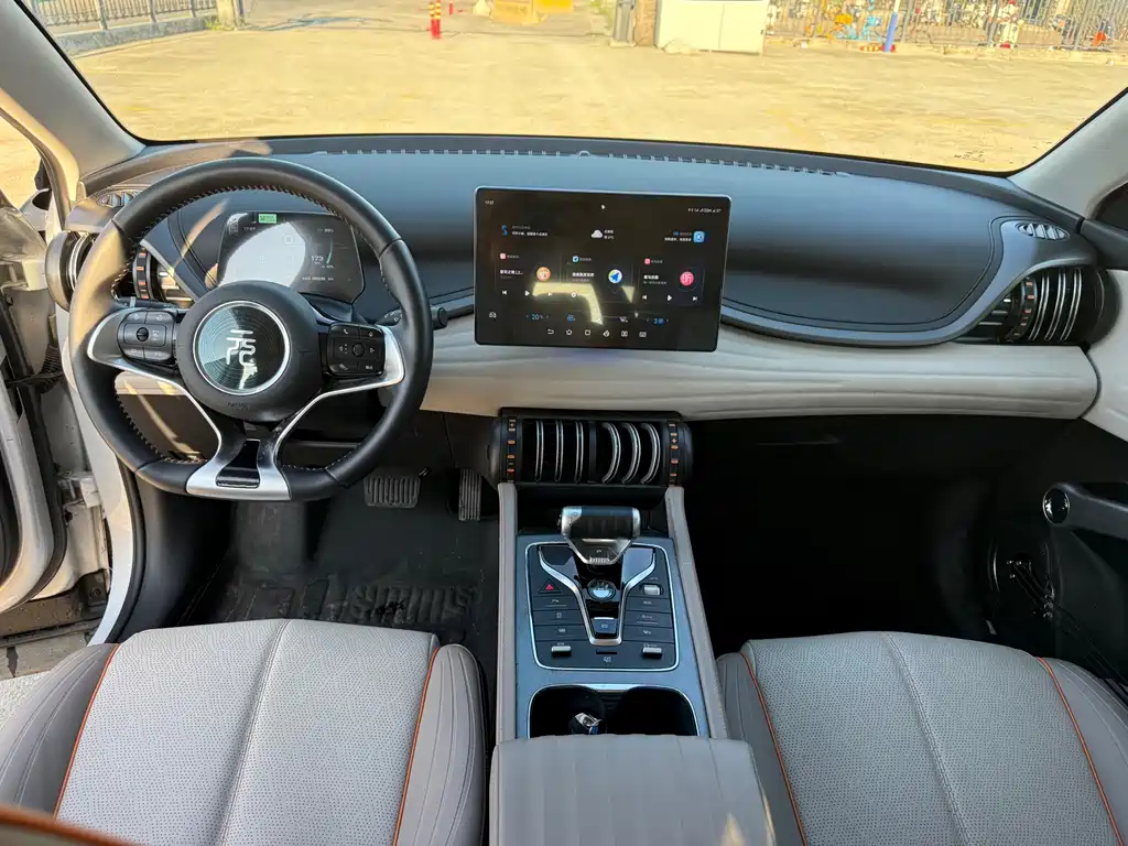 BYD Yuan Plus — миниатюра 5
