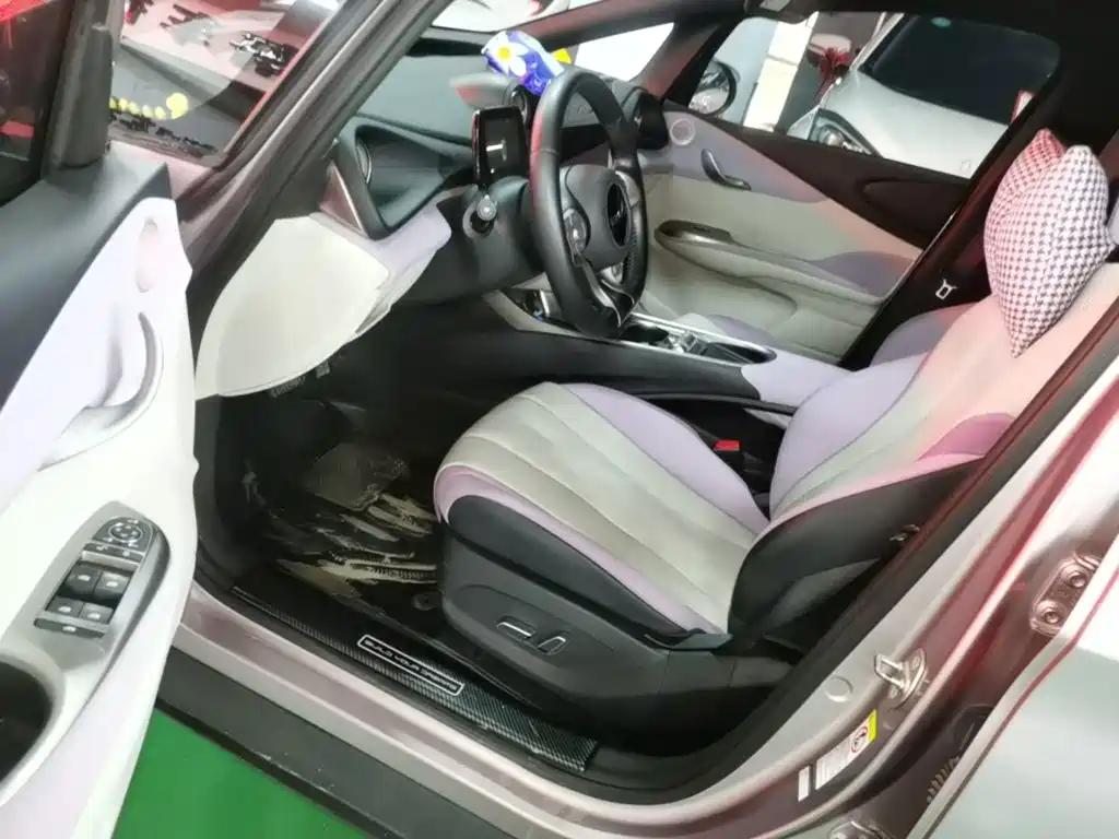 BYD Dolphin — миниатюра 16