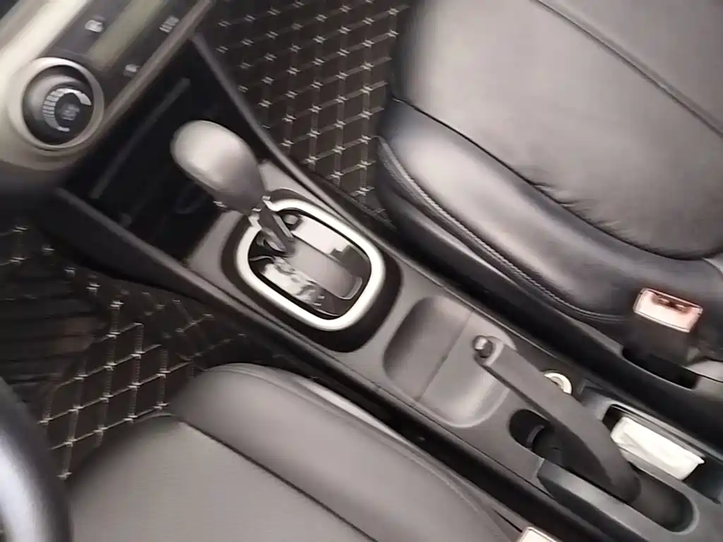 Nissan Sylphy — миниатюра 14