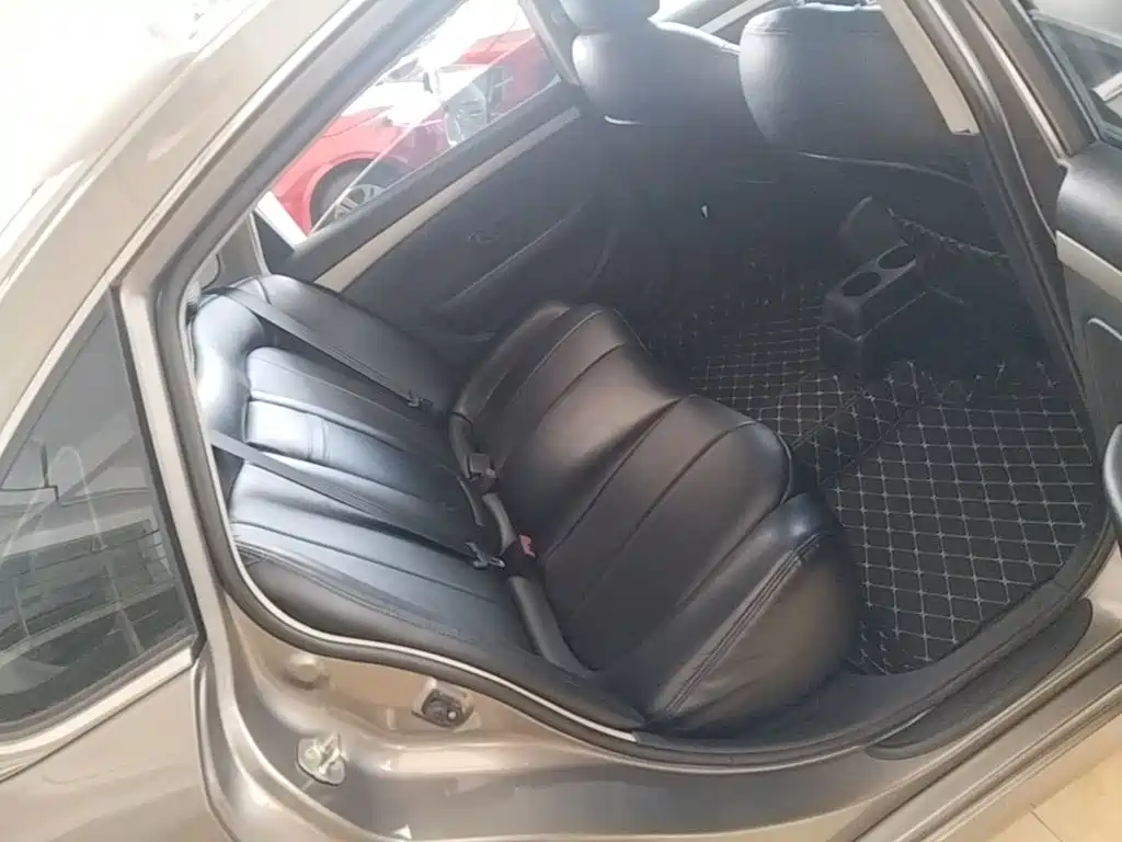 Nissan Sylphy — миниатюра 17