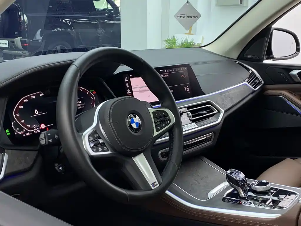 BMW X5 (Import) — миниатюра 29