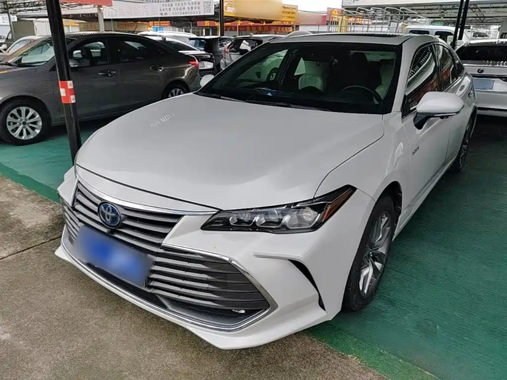 Toyota Avalon 2022