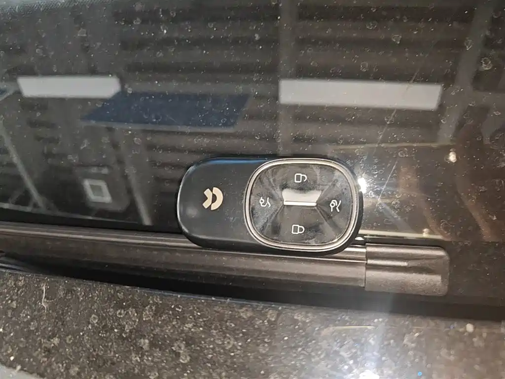 NIO ES8 2026 мест Executive Luxury
