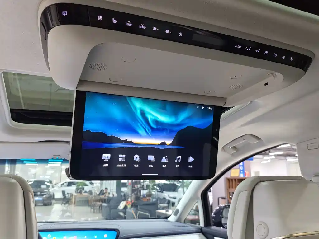 Buick GL8 Hybrid — миниатюра 17